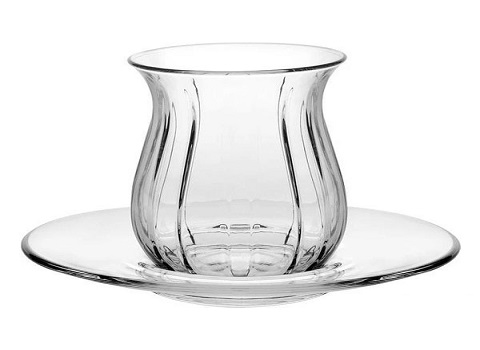 لیوان کریستالی کلاسیک با طراحی مدرن